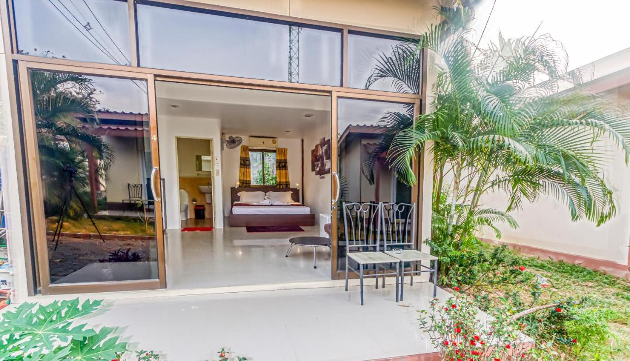 The Travelers Friend Hotel Ban Ai Dao Exterior photo