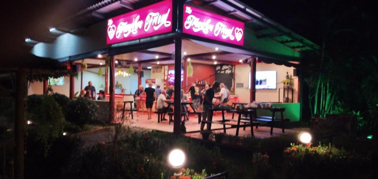 The Travelers Friend Hotel Ban Ai Dao Exterior photo