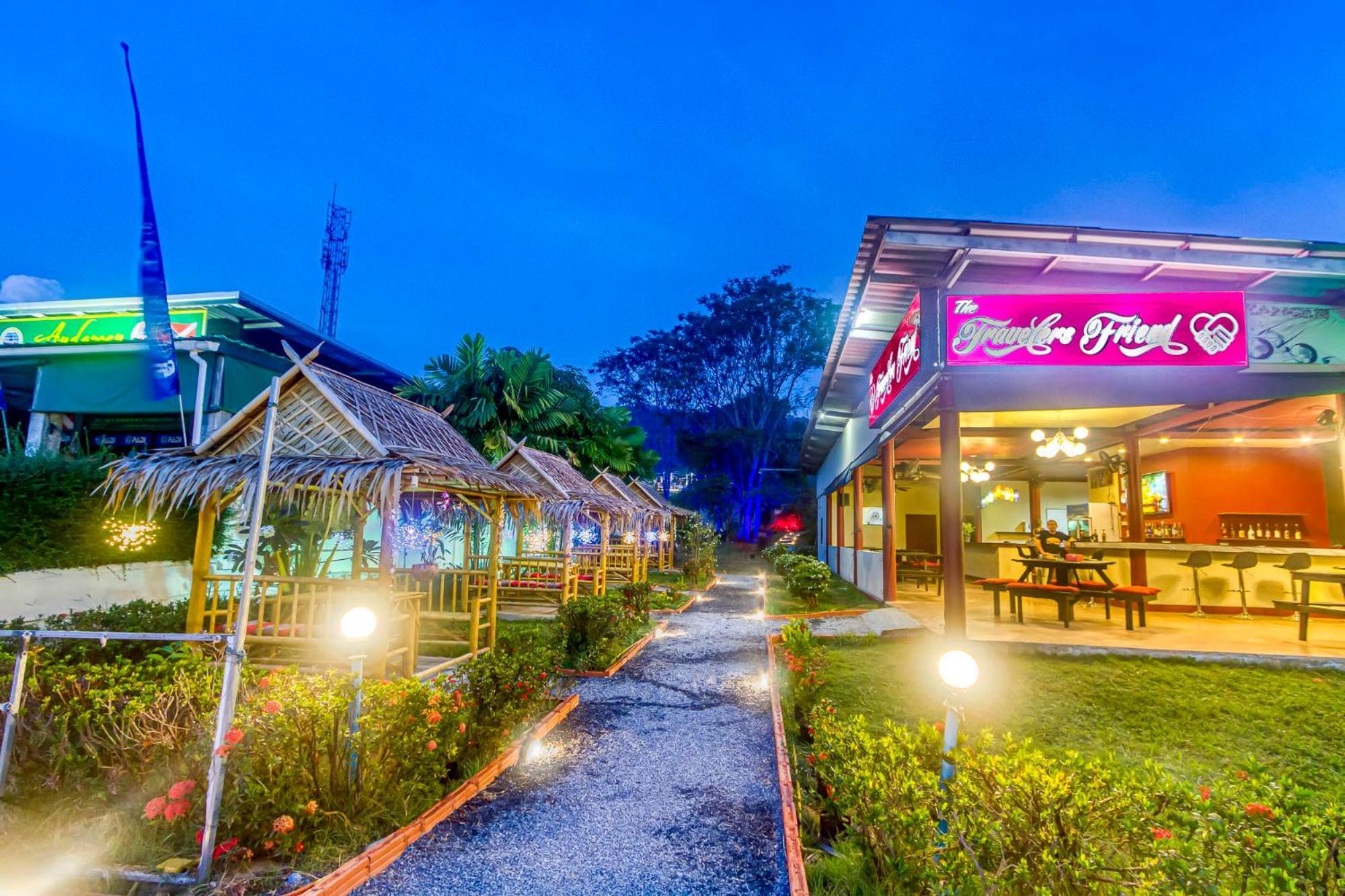 The Travelers Friend Hotel Ban Ai Dao Exterior photo