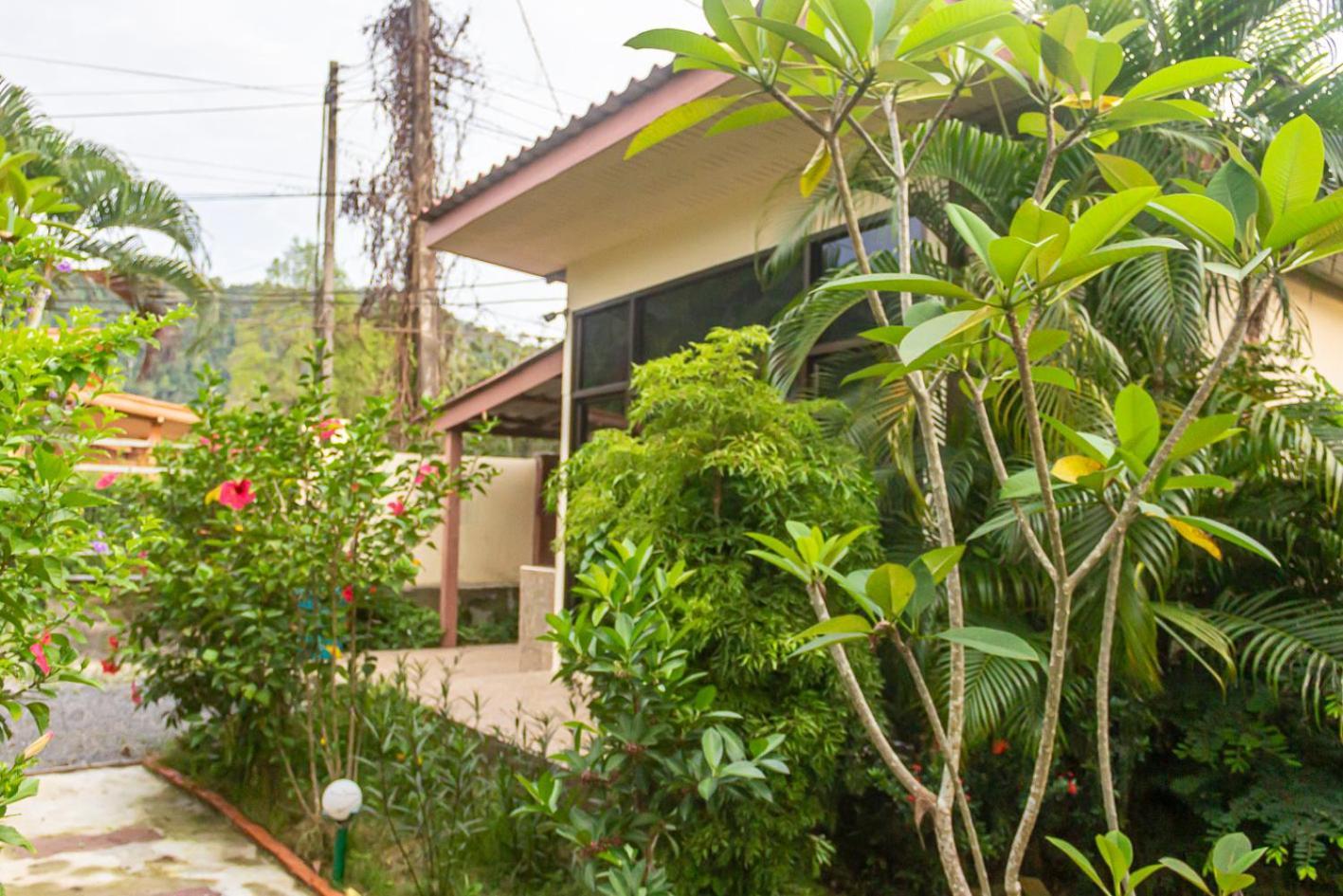 The Travelers Friend Hotel Ban Ai Dao Exterior photo
