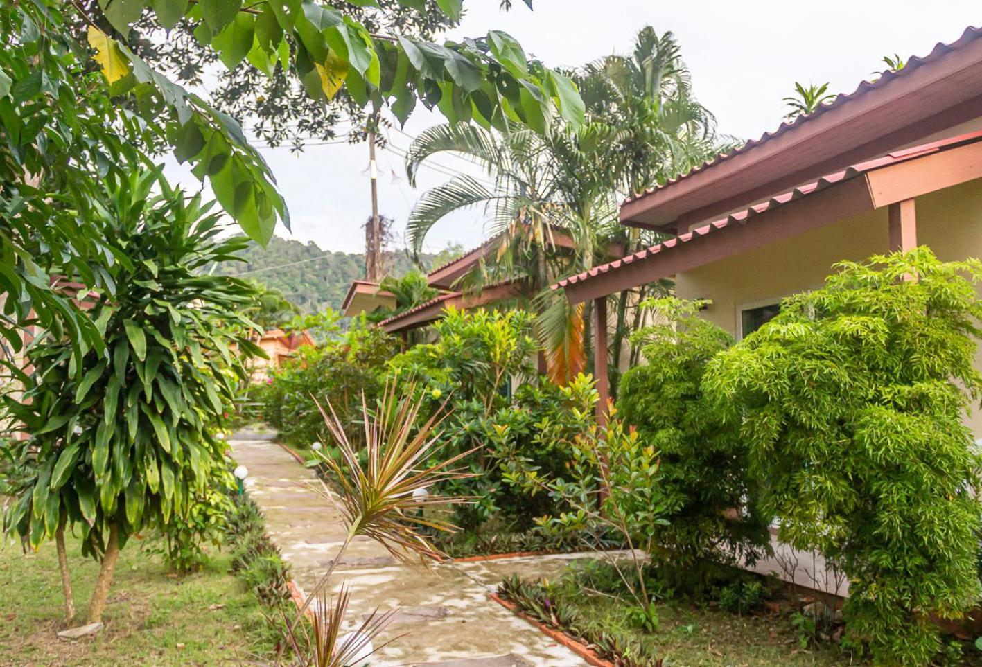 The Travelers Friend Hotel Ban Ai Dao Exterior photo
